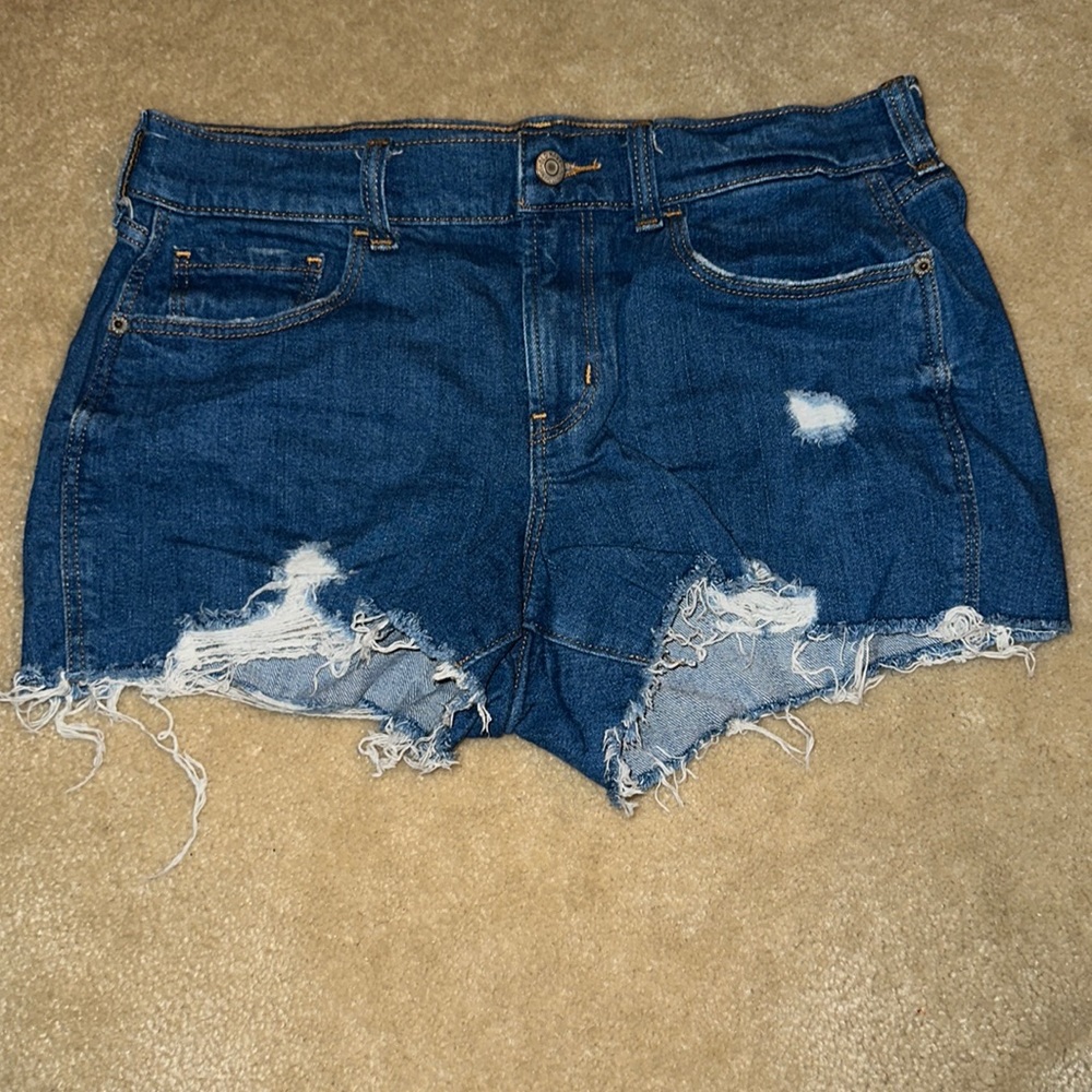 Old Navy destroyed shorts (5)